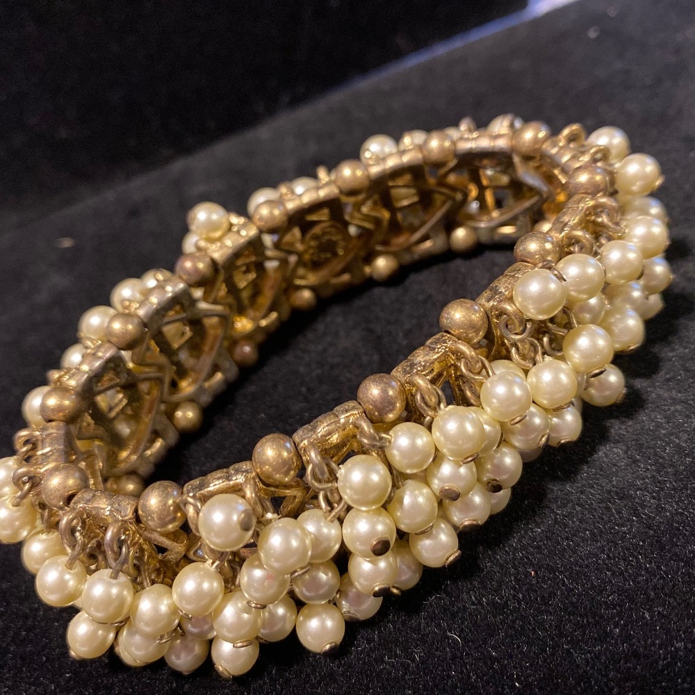 J Crew Pearl Bracelet